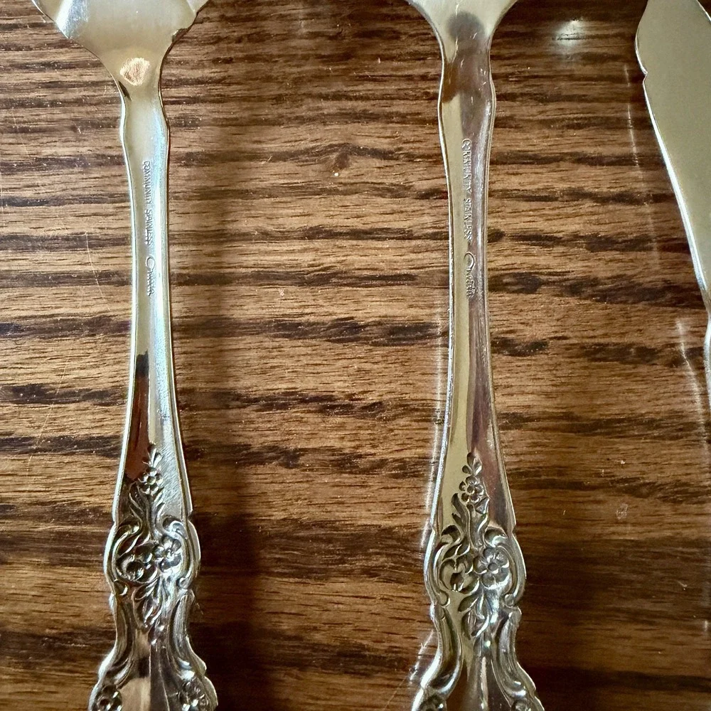 Vtg Oneida Louisiana Serving Set - Meat Fork, Ladle, Butter Knife, Sugar Spoon
